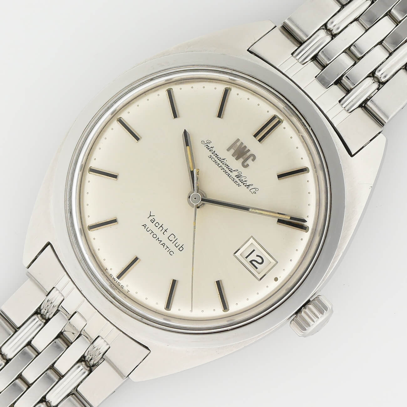 IWC YACHT CLUB