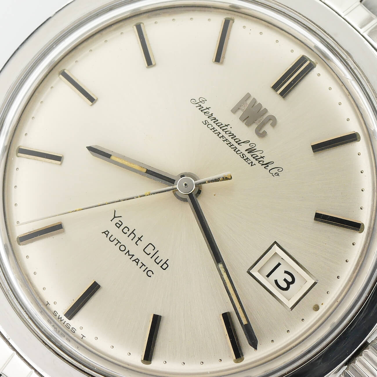 IWC YACHT CLUB