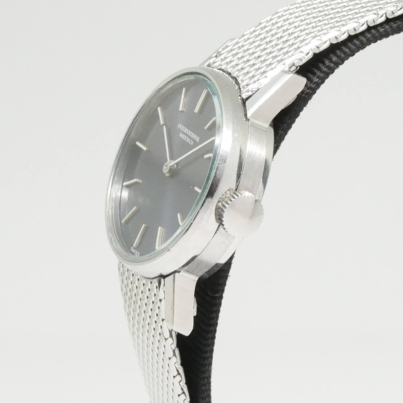 IWC ROUND MODEL