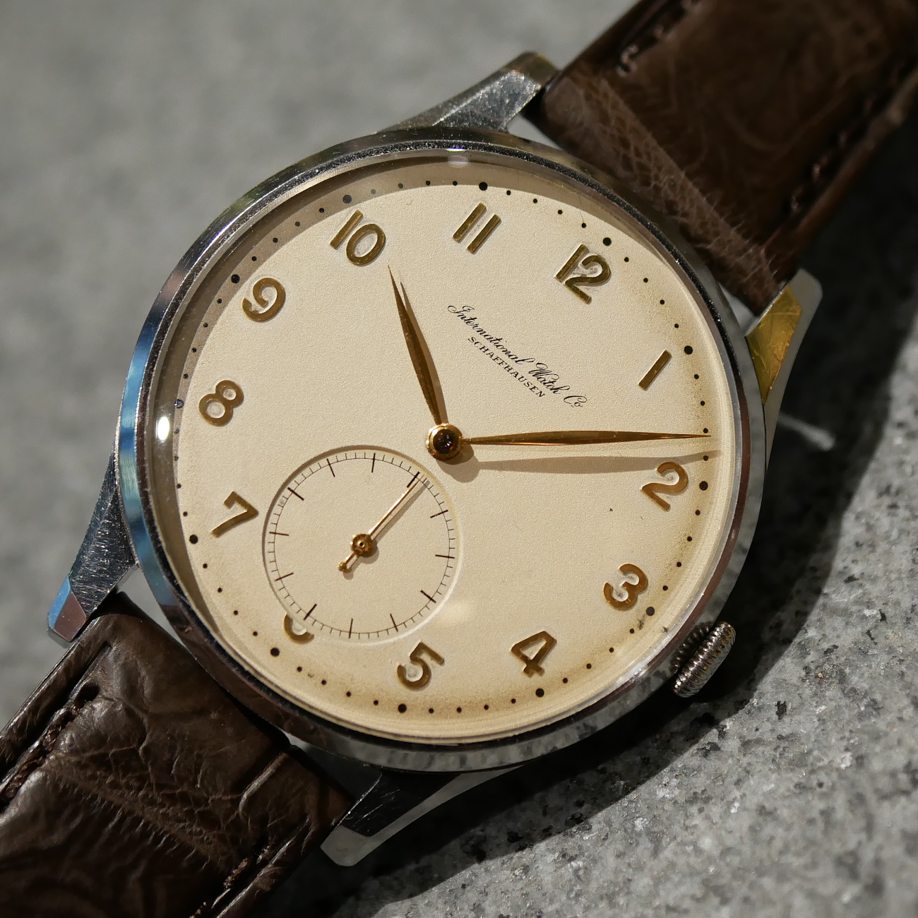 IWC ROUND MODEL