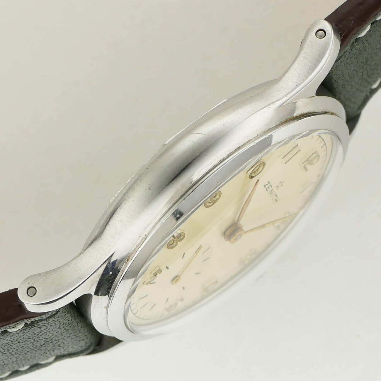 ZENITH ROUND MODEL