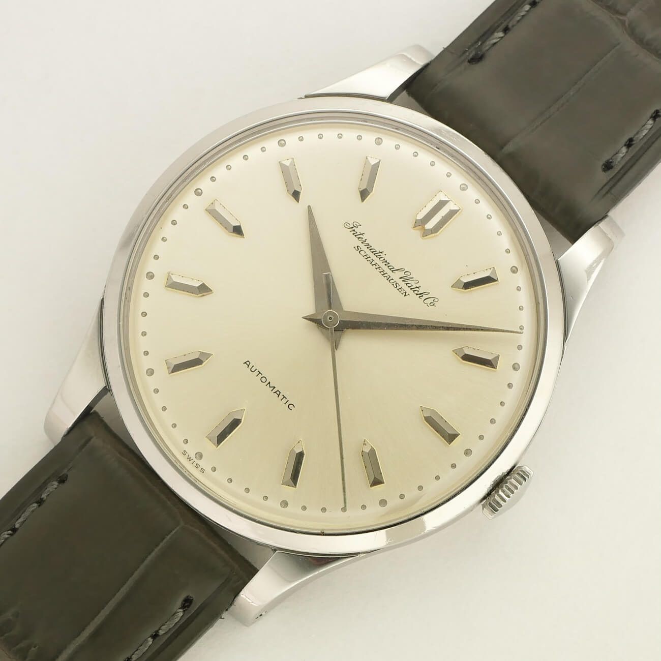IWC ROUND MODEL