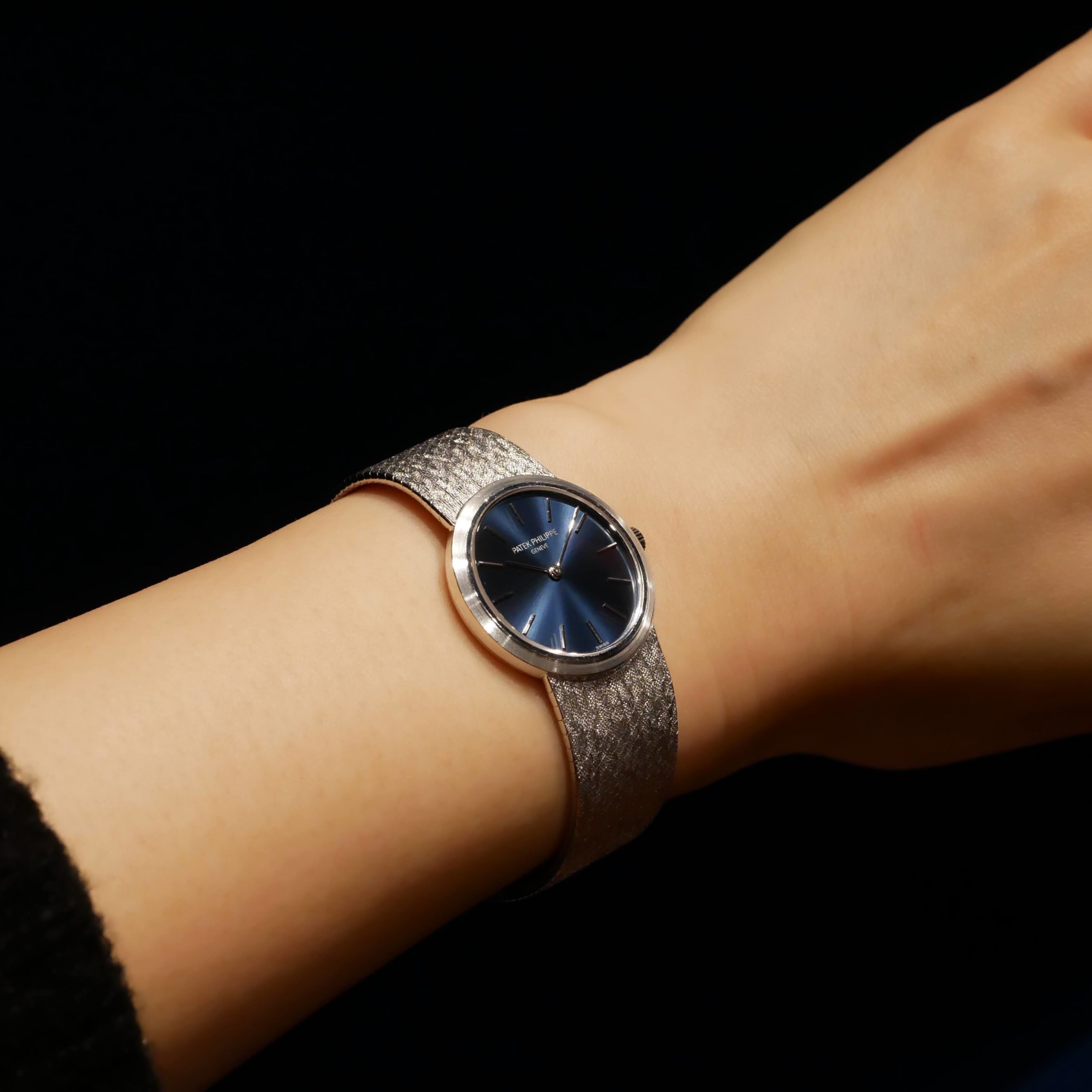 PATEK PHILIPPE ROUND MODEL