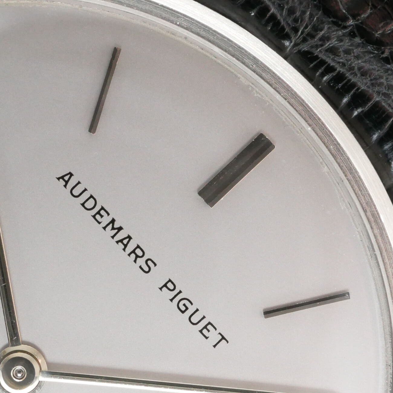 AUDEMARS PIGUET EXTRA FLAT