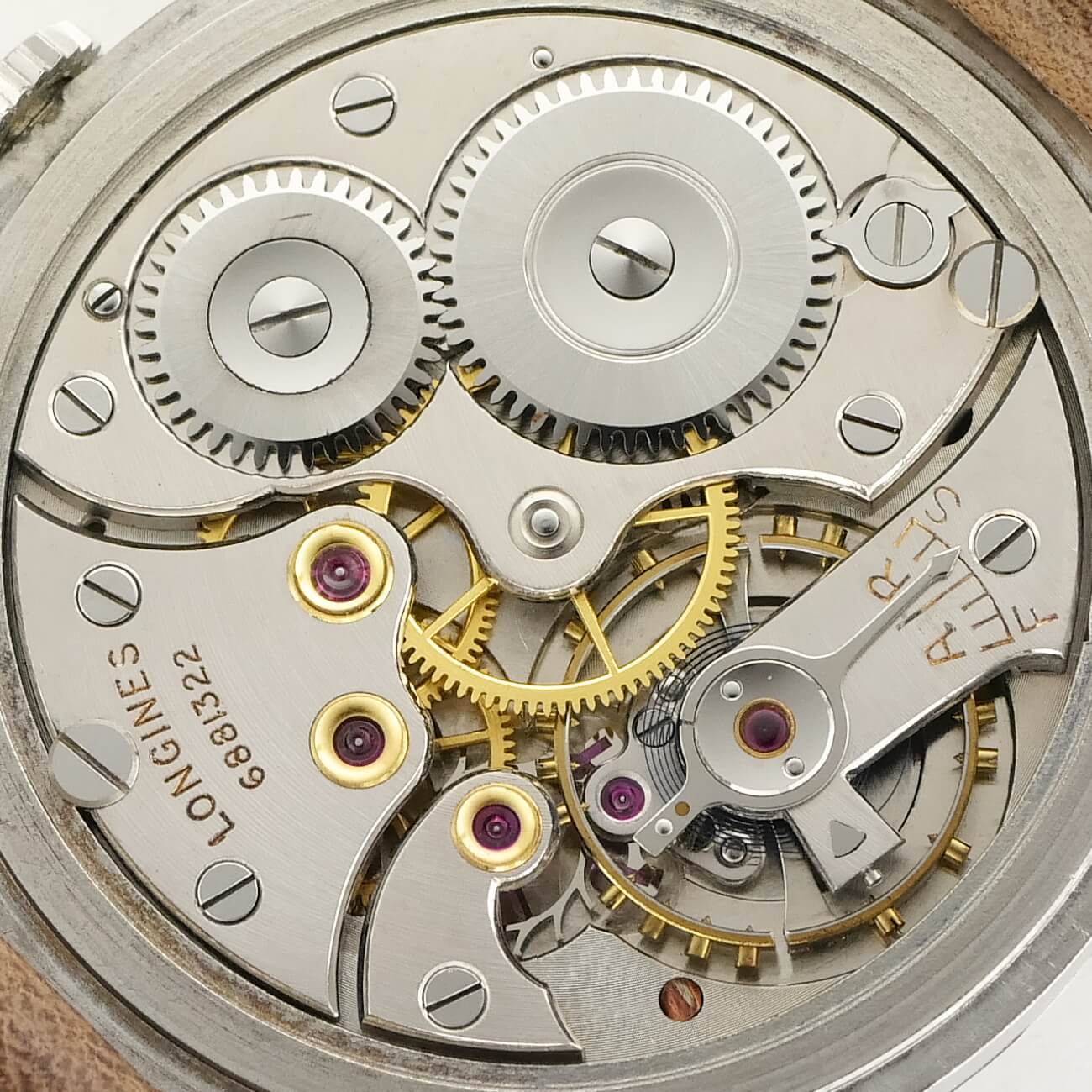 LONGINES ROUND MODEL