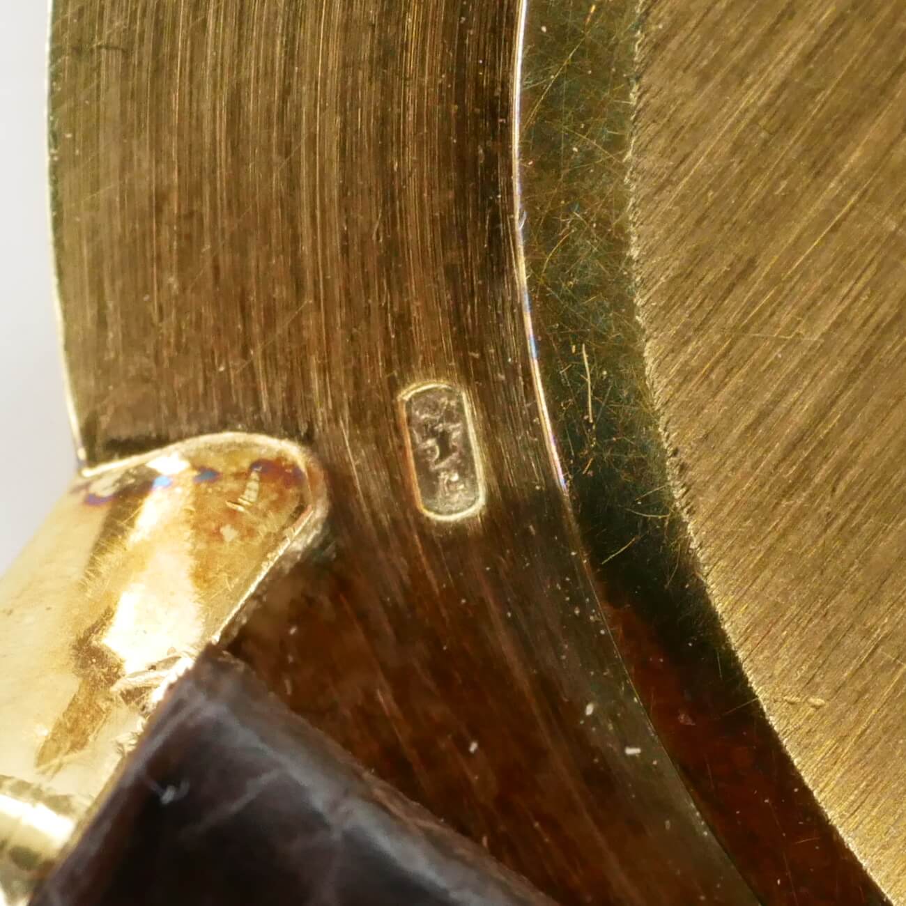 VACHERON & CONSTANTIN ROUND MODEL