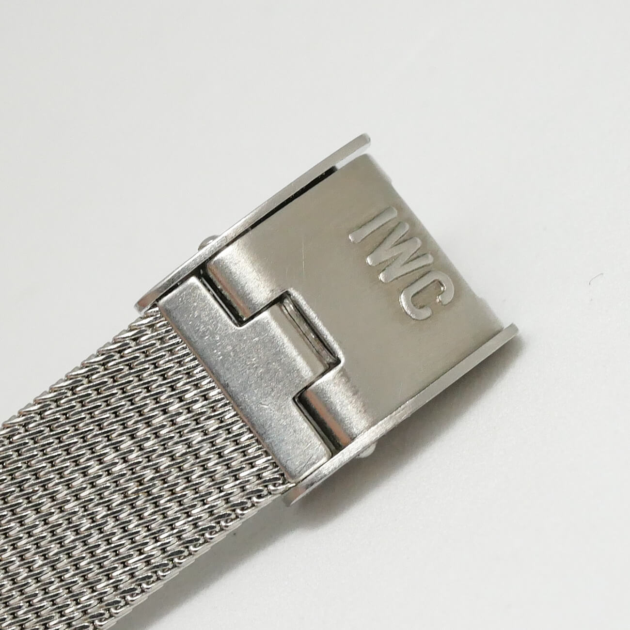 IWC ROUND MODEL