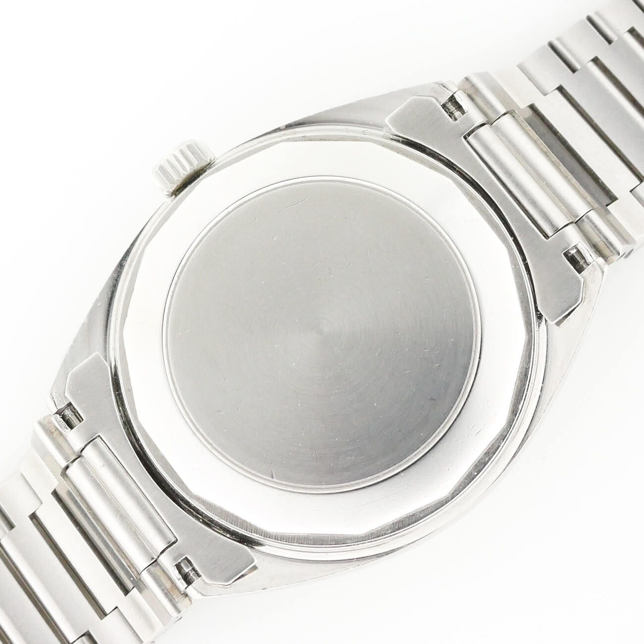 IWC YACHT CLUB