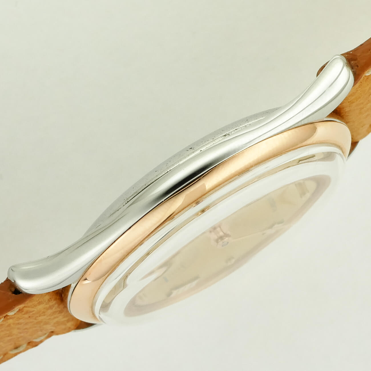 VACHERON & CONSTANTIN ROUND MODEL