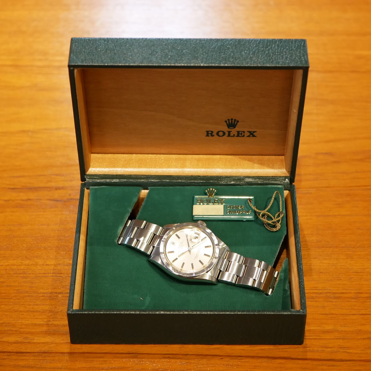 ROLEX OYSTER PERPETUAL DATE
