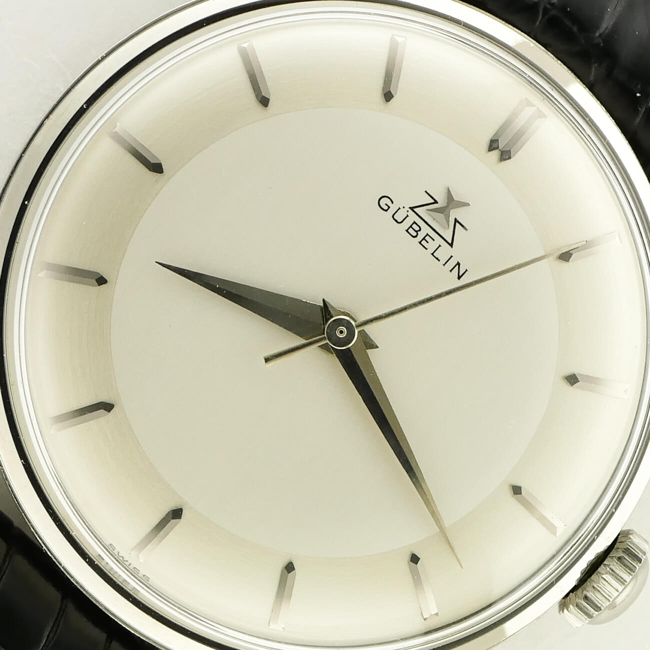GUBELIN ROUND MODEL