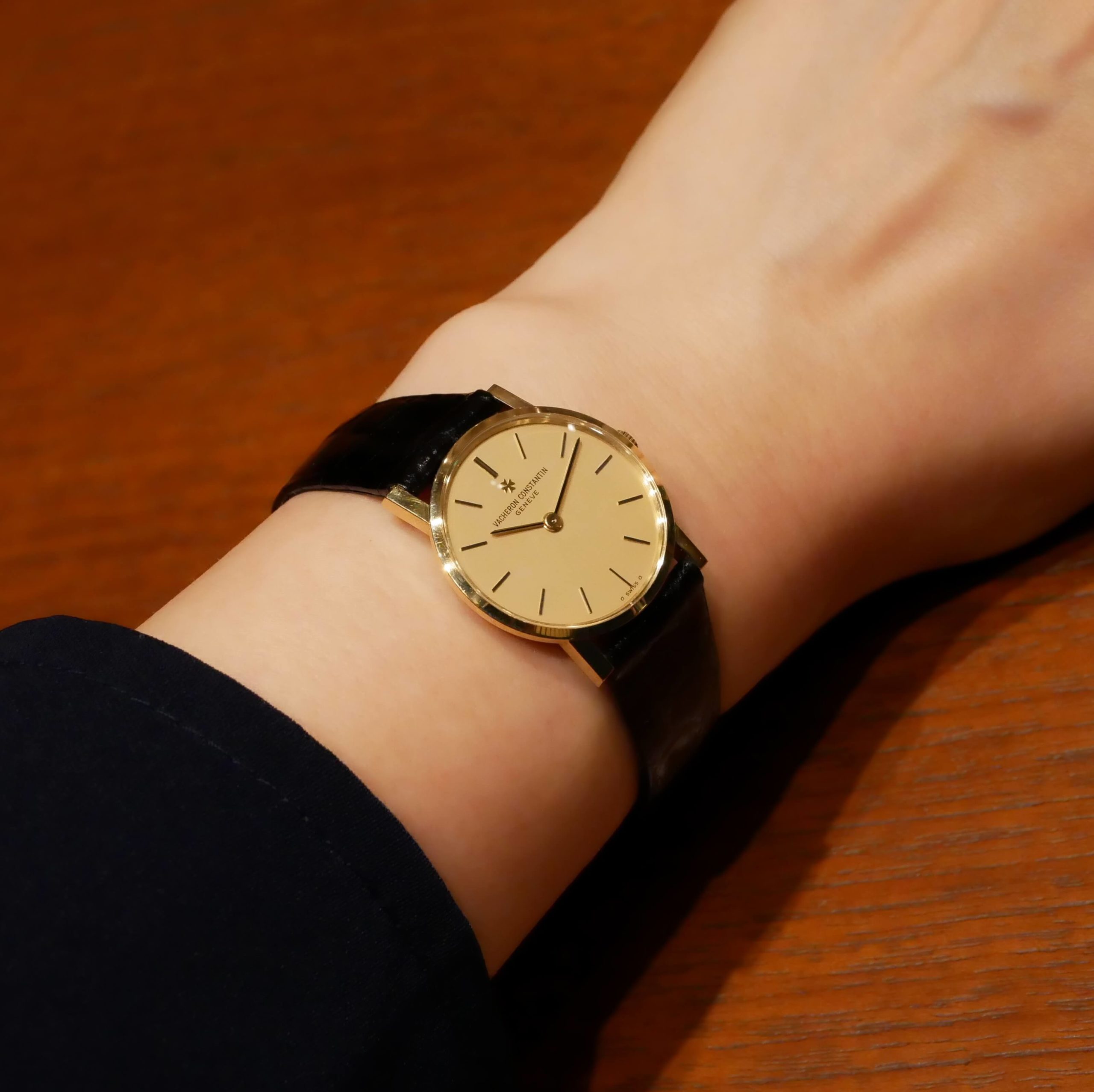 VACHERON & CONSTANTIN ROUND MODEL