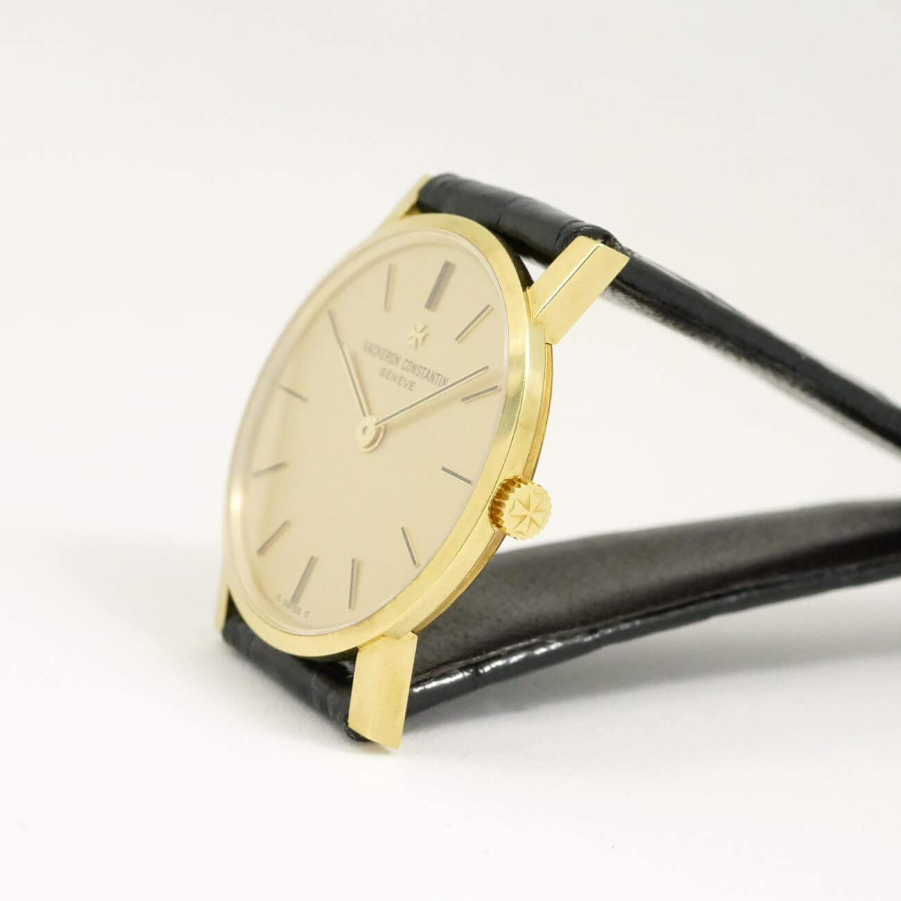 VACHERON & CONSTANTIN ROUND MODEL