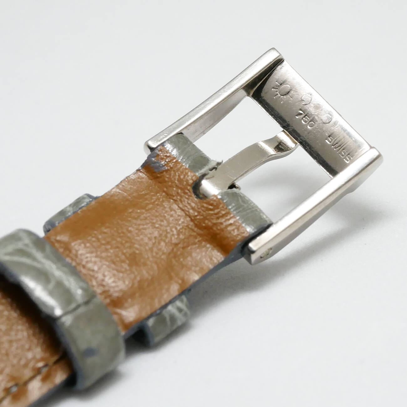 PIAGET ROUND MODEL