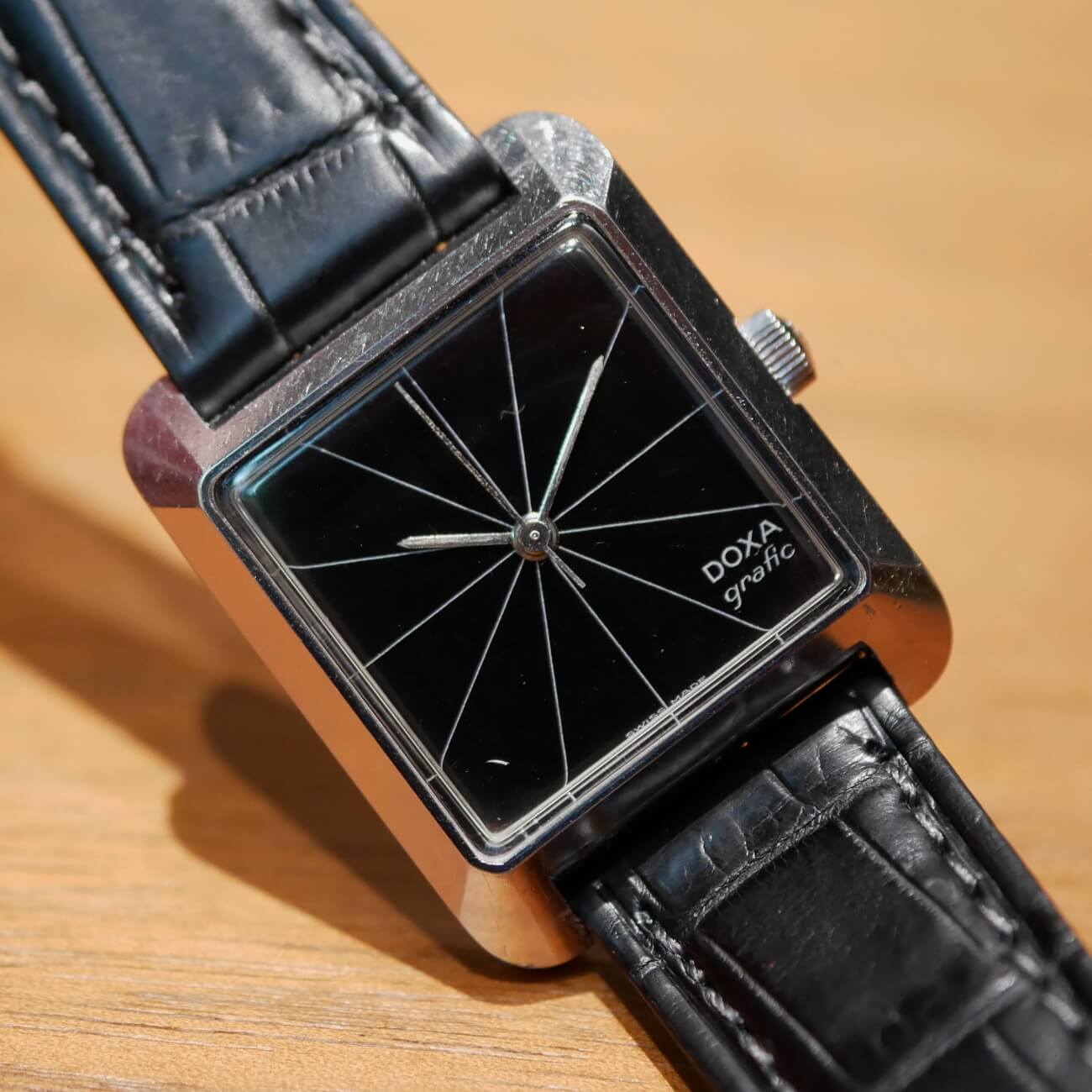 DOXA GRAFIC