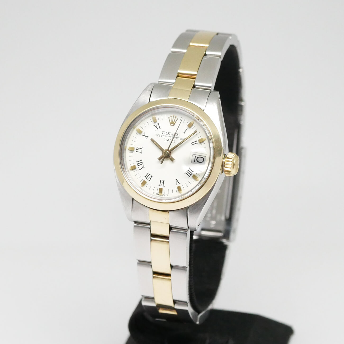 ROLEX OYSTER PERPETUAL DATE