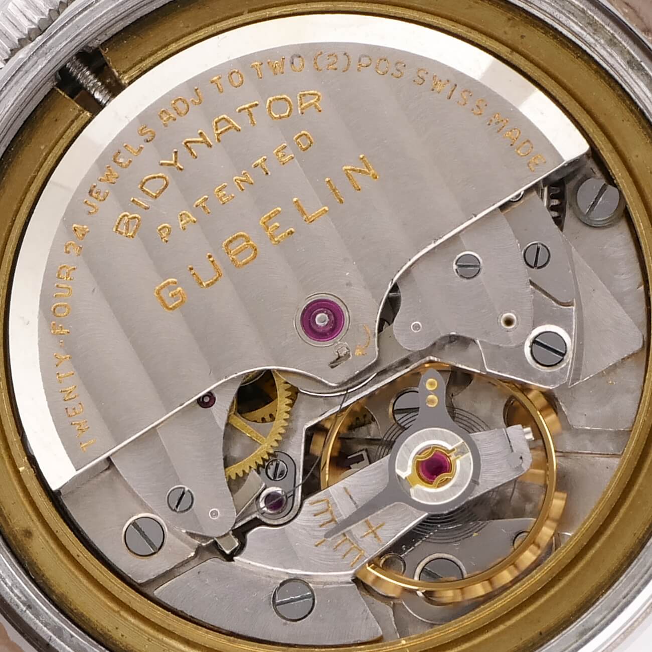 GUBELIN ROUND MODEL