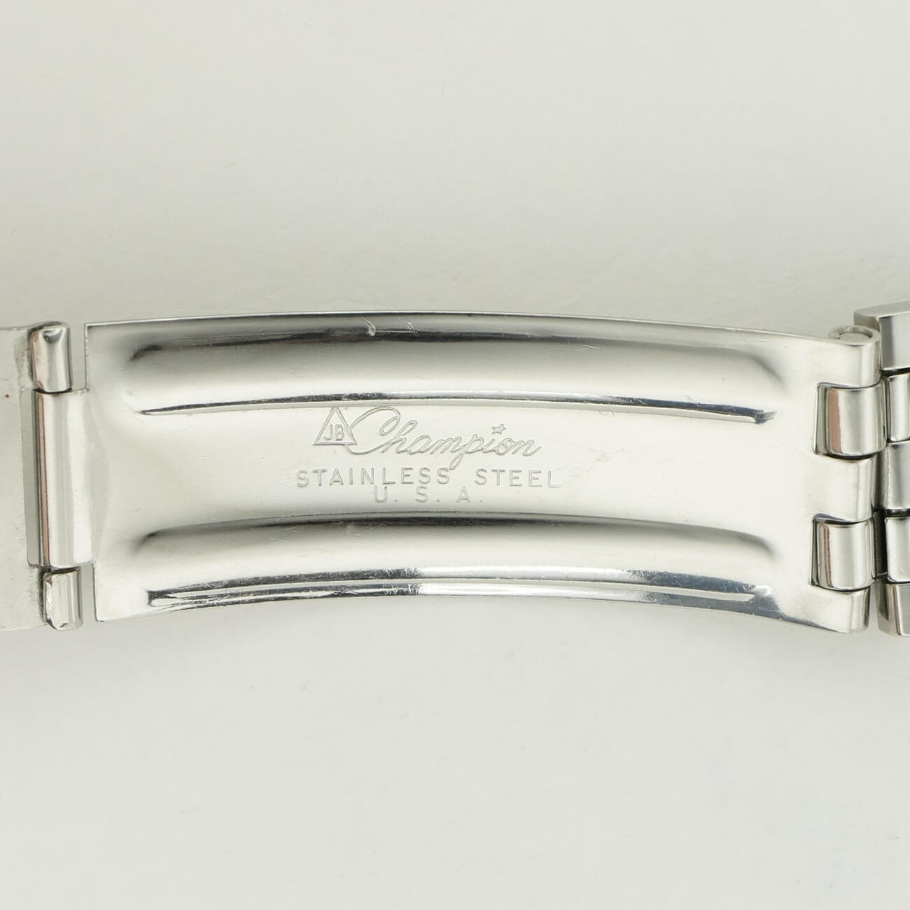 WITTNAUER PROFESSIONAL CHRONOGRAPH