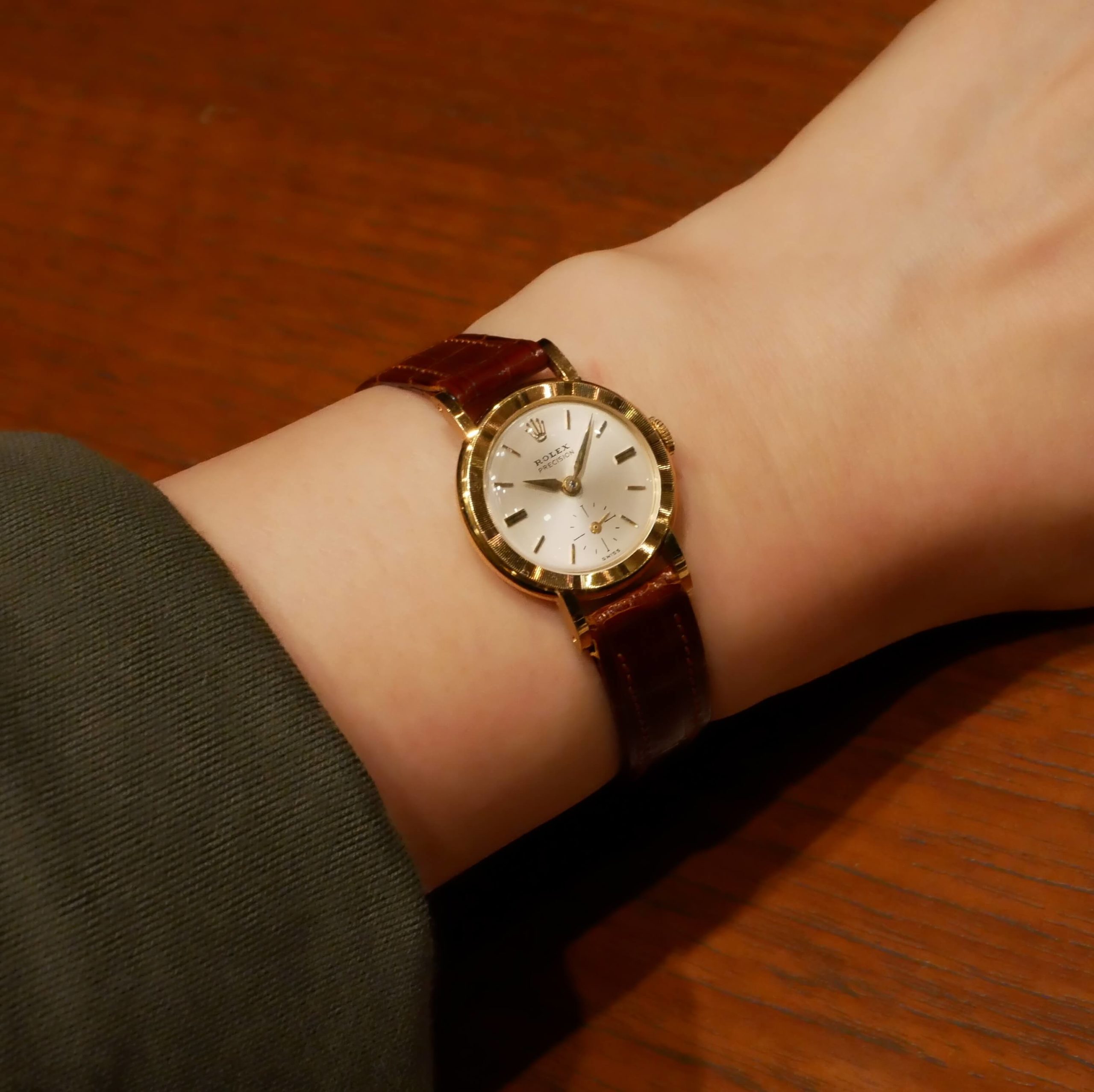 ROLEX ROUND MODEL