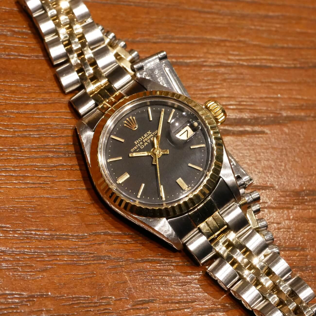 ROLEX OYSTER PERPETUAL DATE