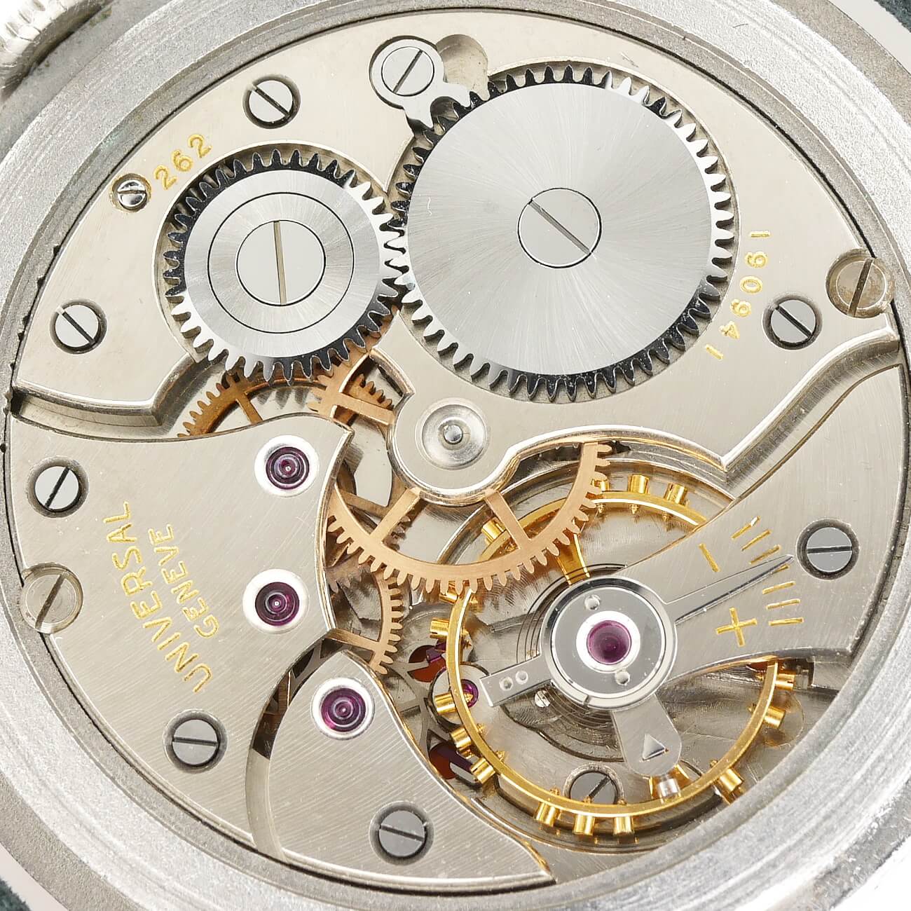 UNIVERSAL ROUND MODEL