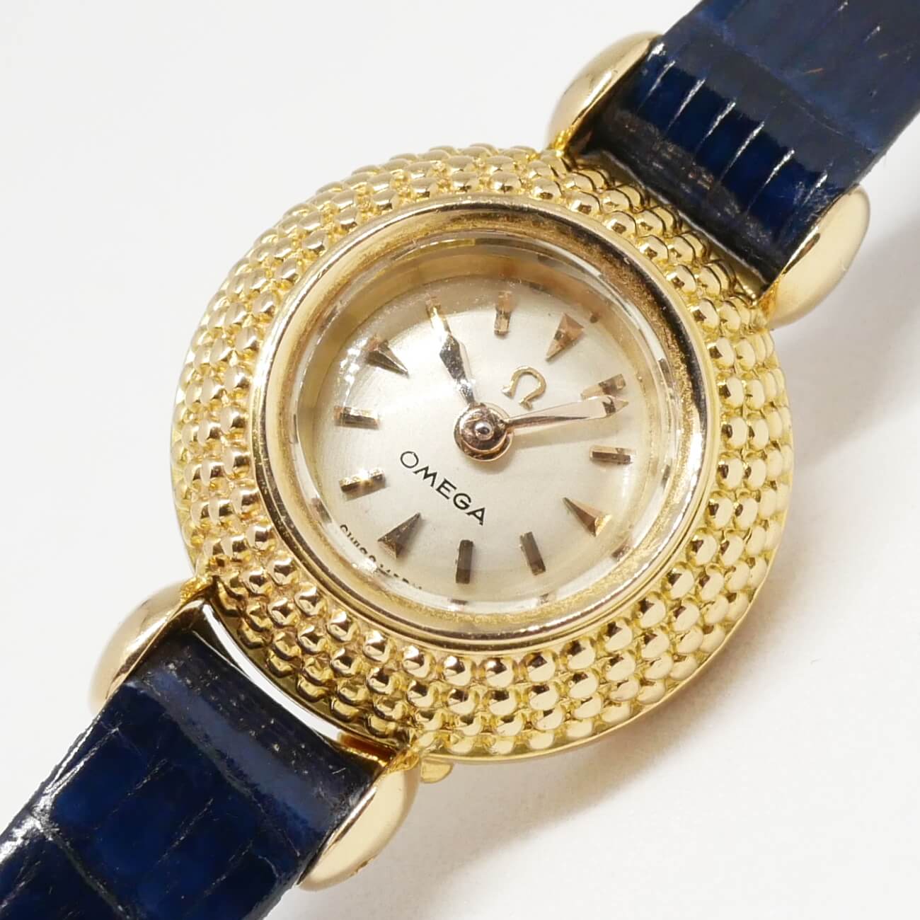 OMEGA BACK WIND
