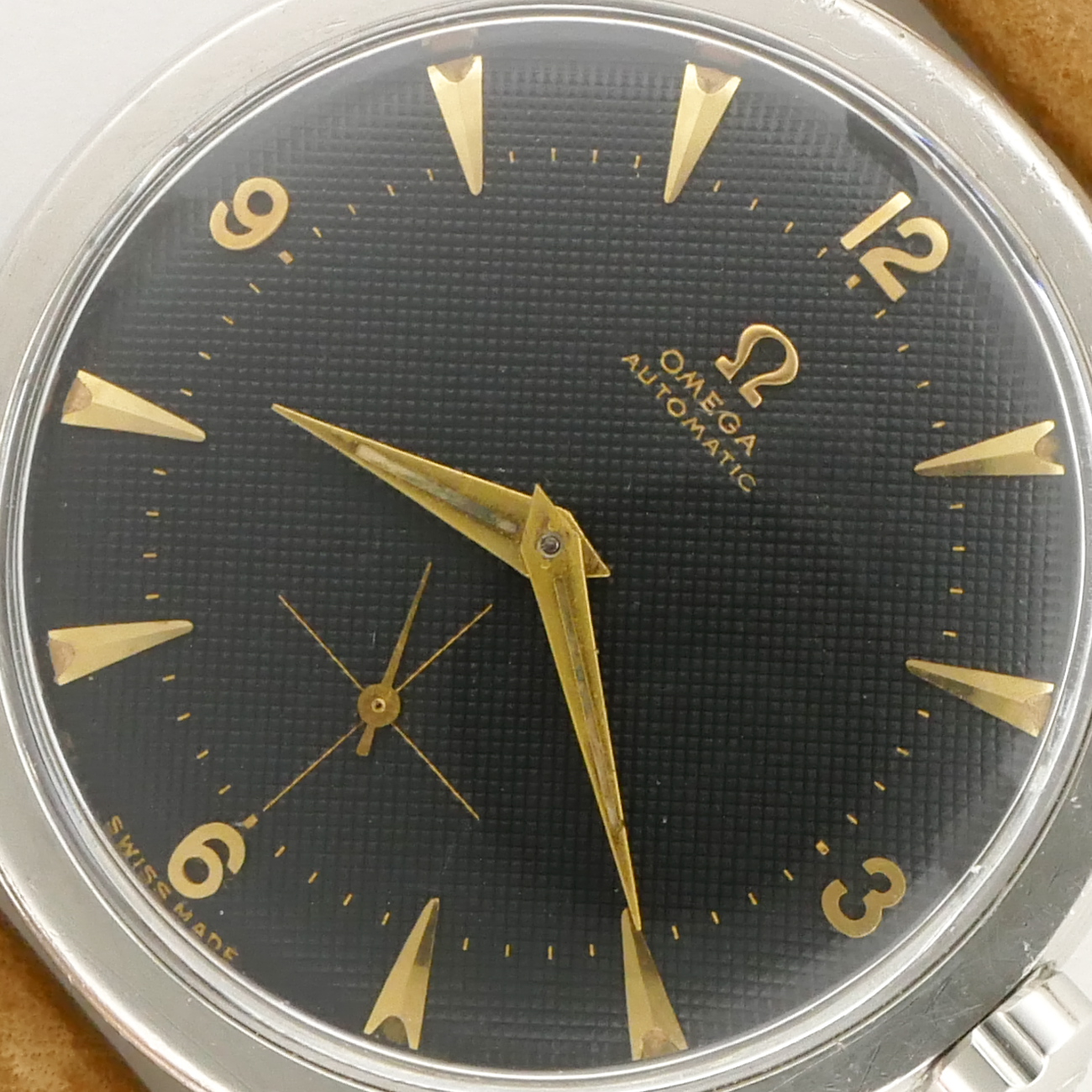OMEGA ROUND MODEL