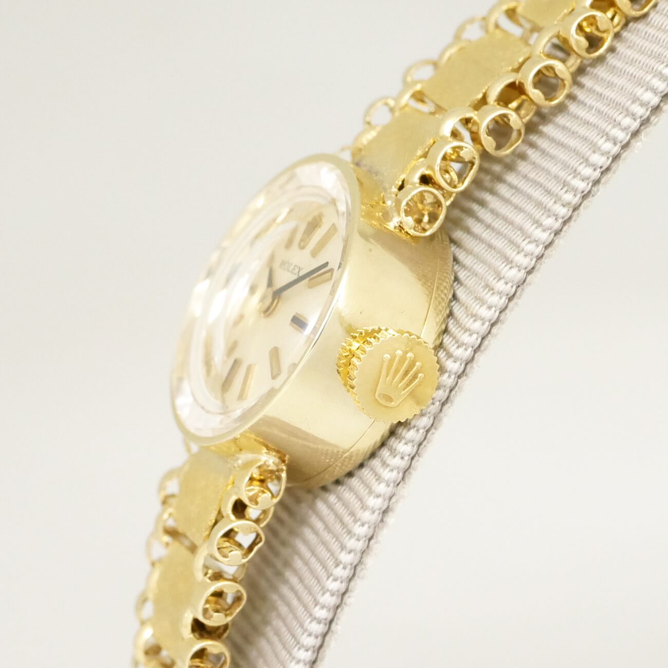 ROLEX ROUND MODEL