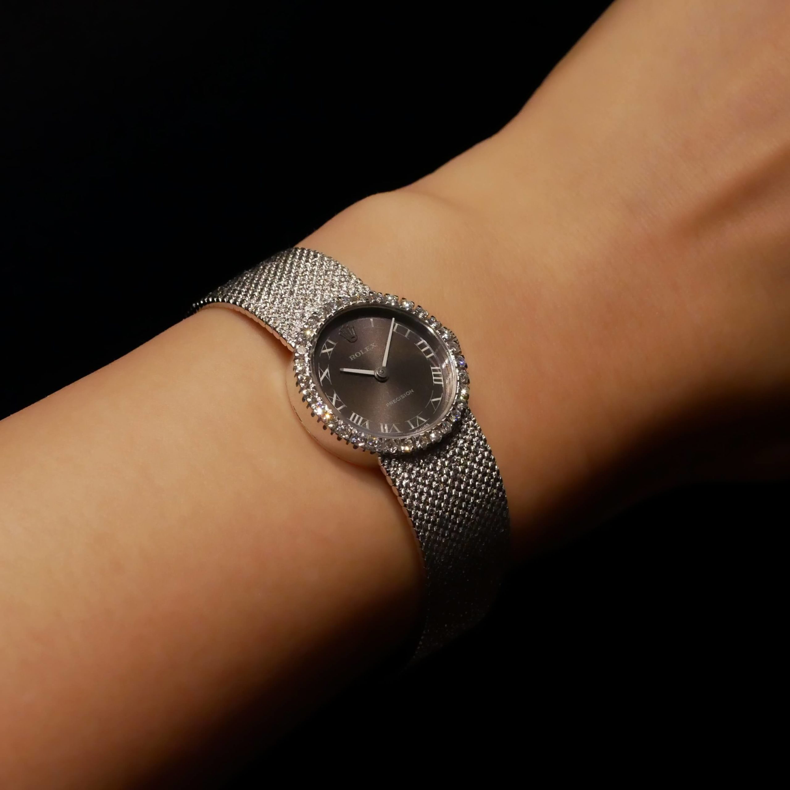 ROLEX ROUND MODEL