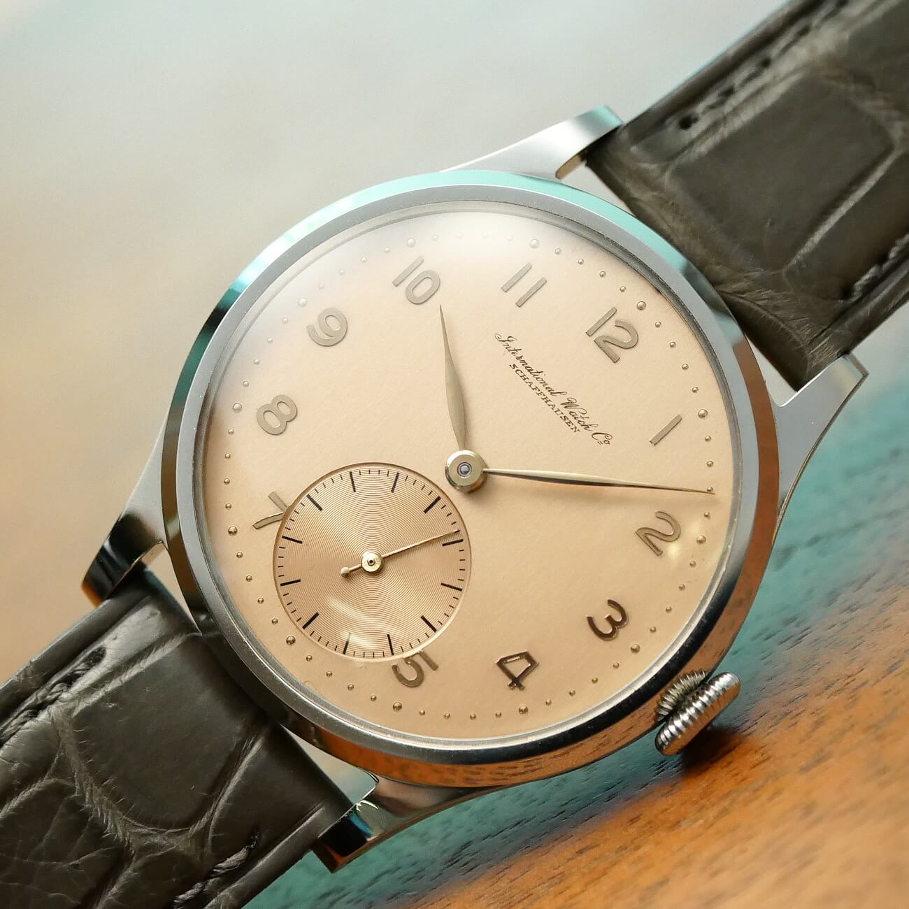 IWC ROUND MODEL ”NOS