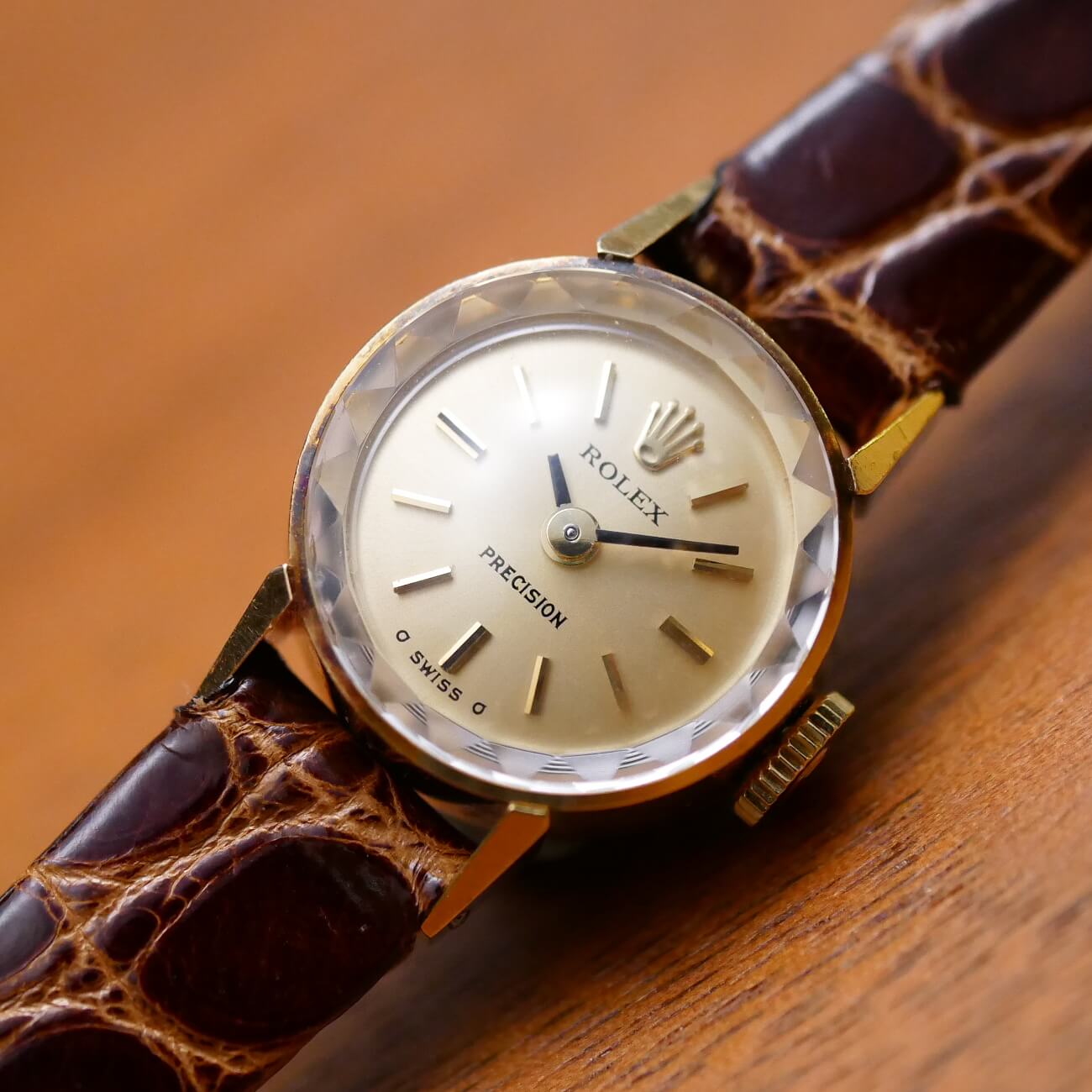 ROLEX ROUND MODEL