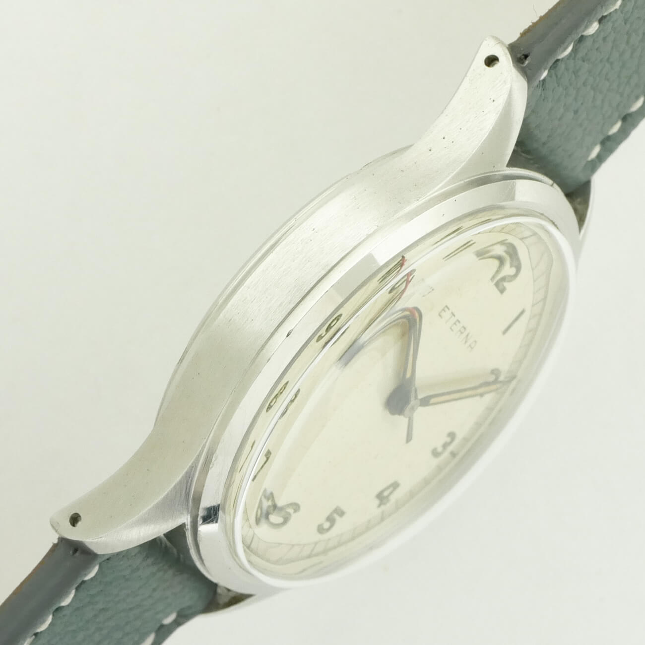 ETERNA ROUND MODEL