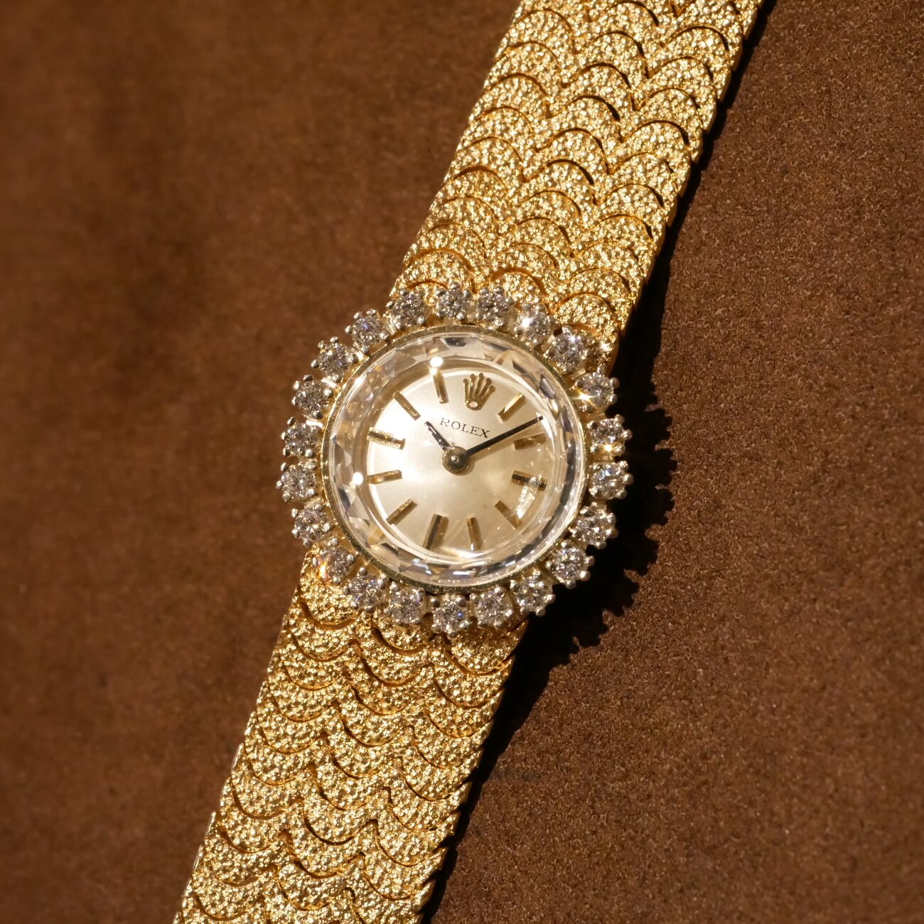 ROLEX ROUND MODEL