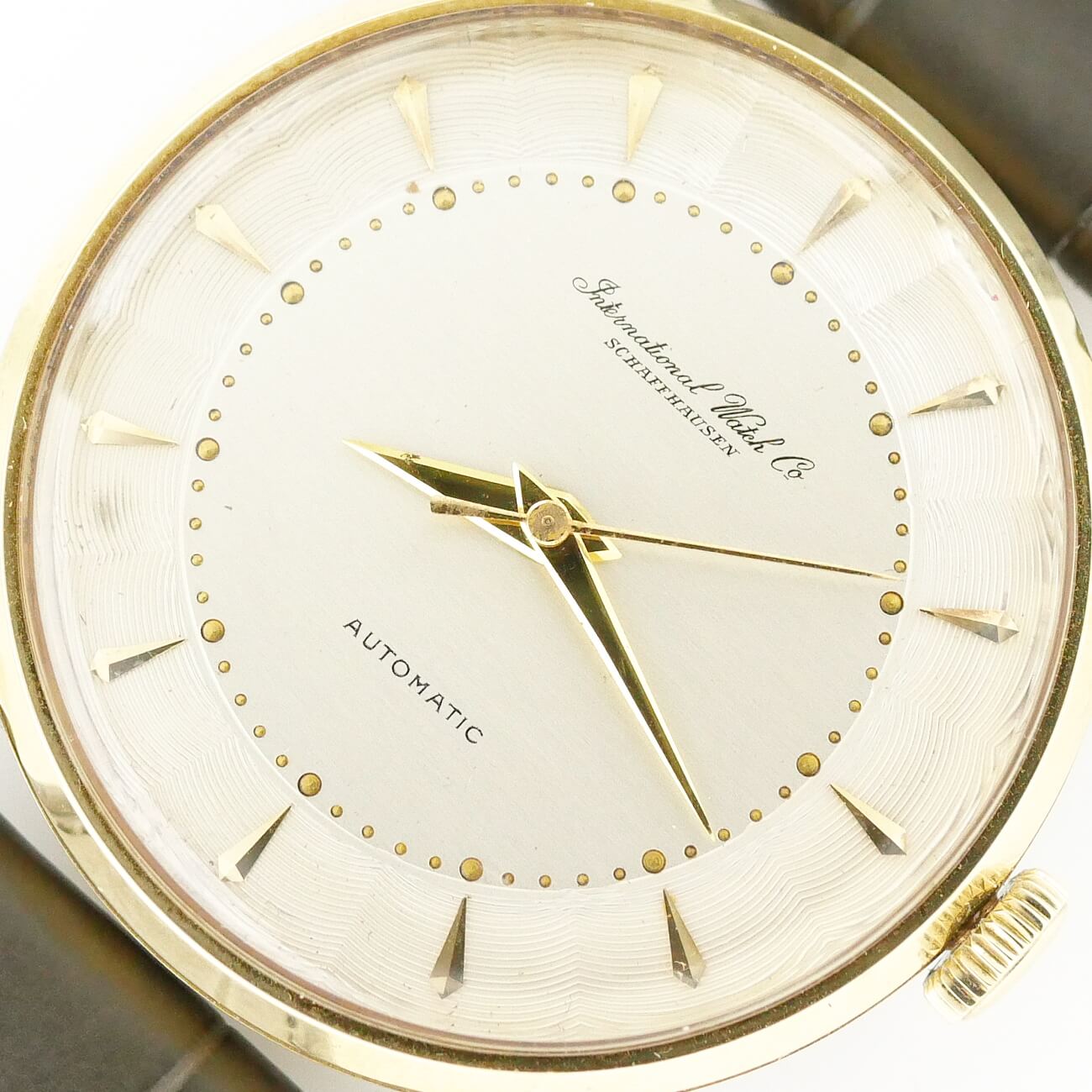IWC ROUND MODEL