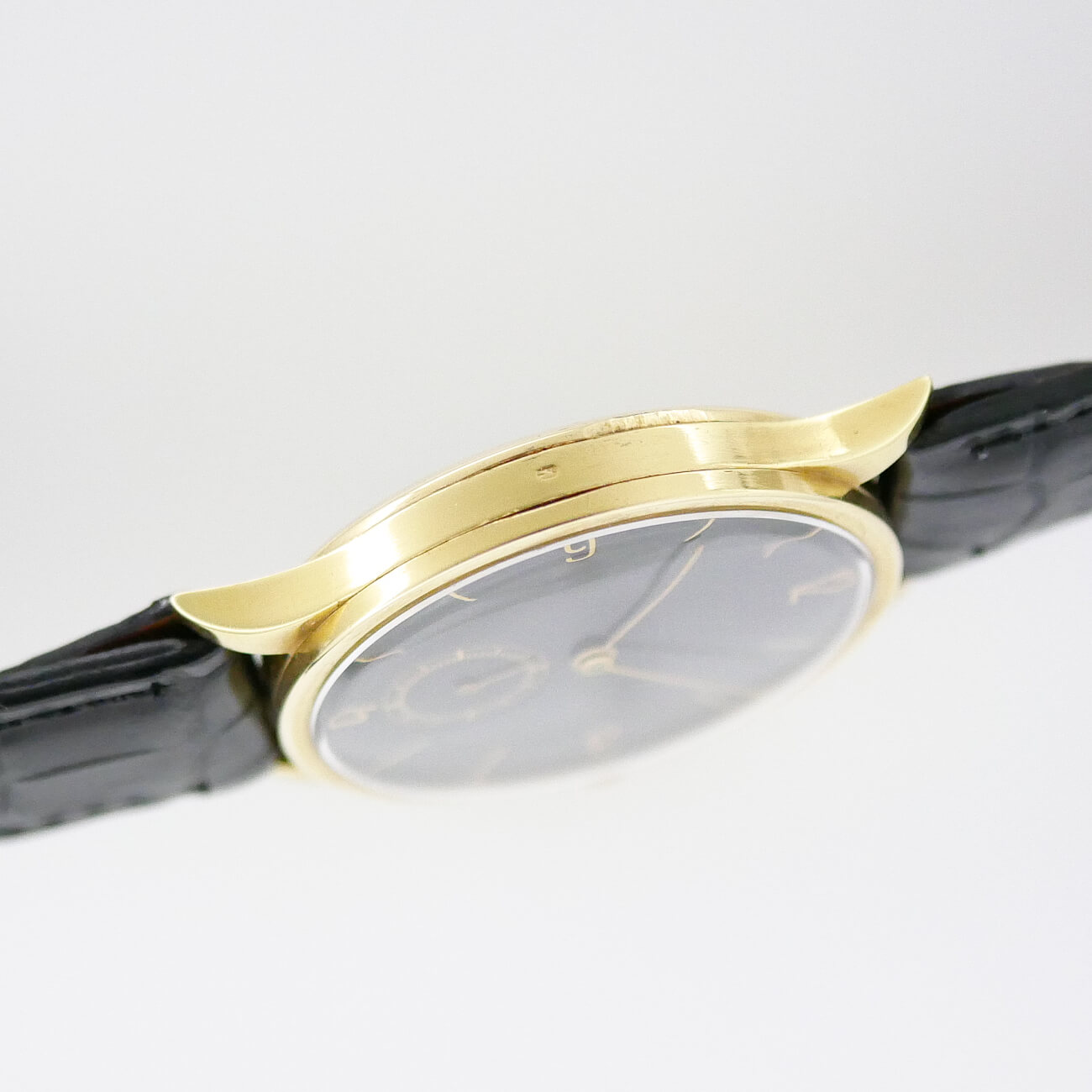 LONGINES ROUND MODEL