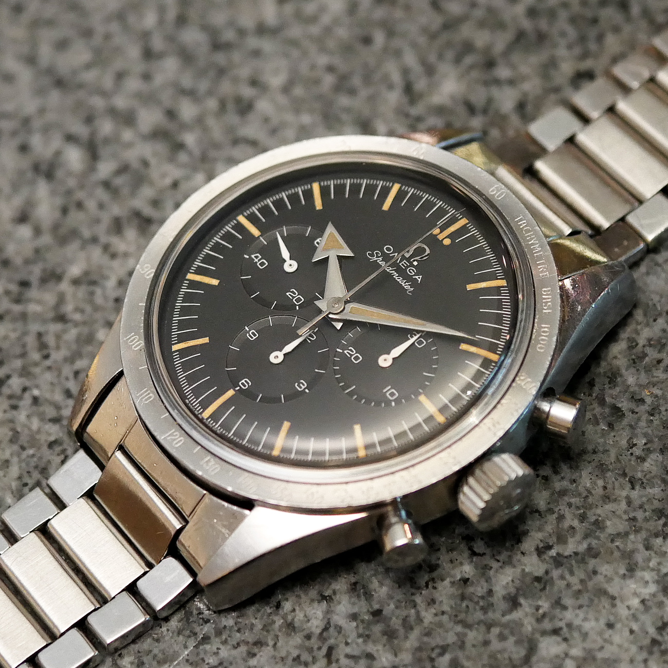 OMEGA SPEED MASTER 1st