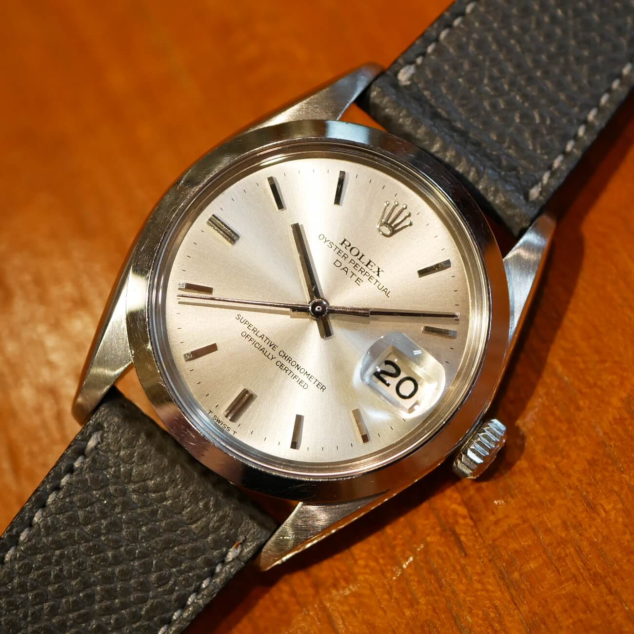 ROLEX OYSTER PERPETUAL DATE