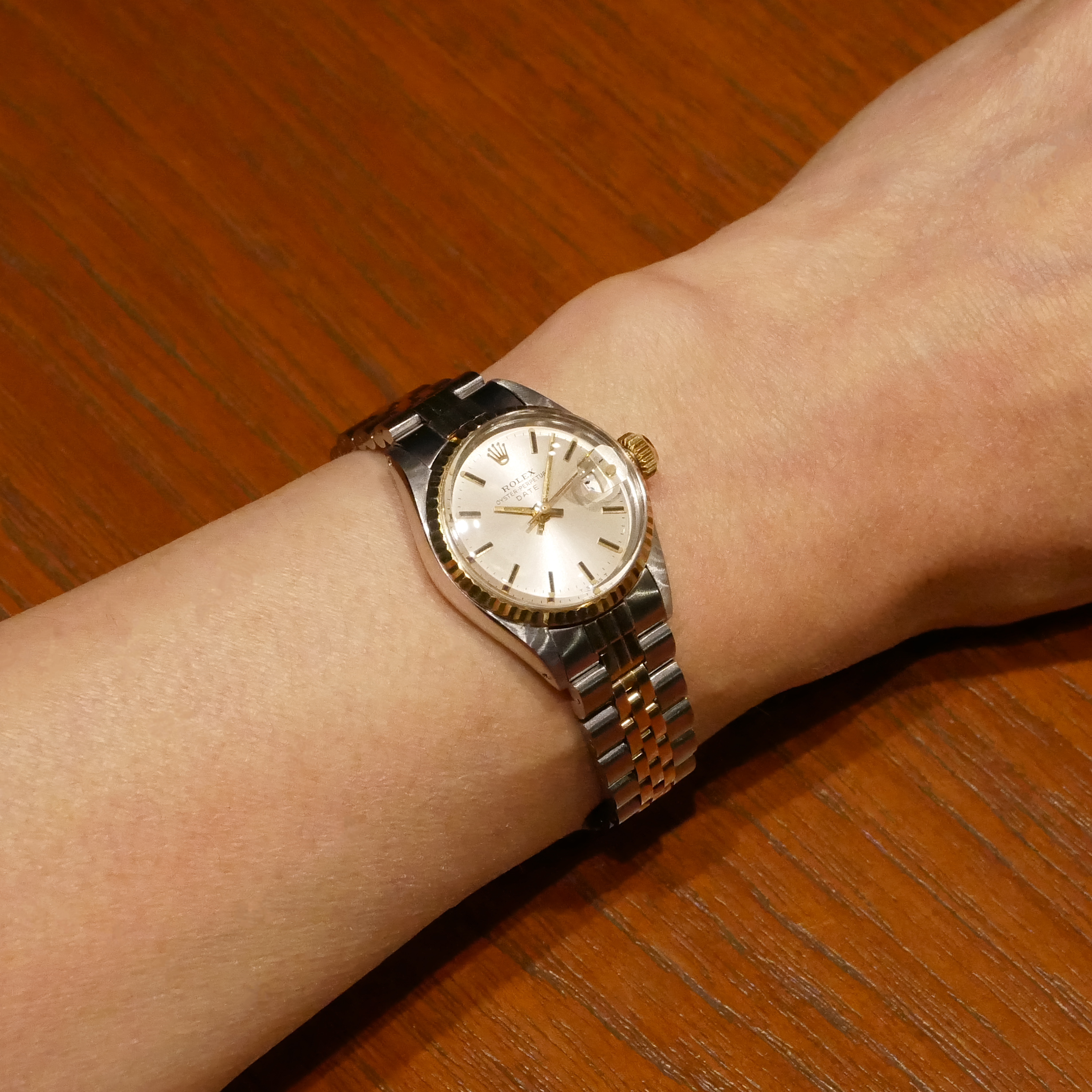 ROLEX OYSTER PERPETUAL DATE