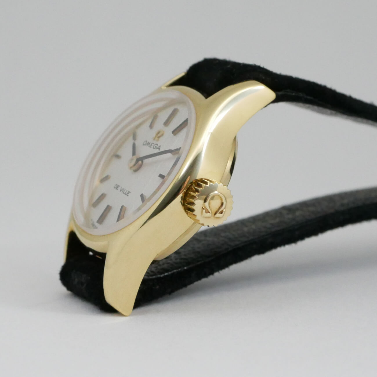 OMEGA DE VILLE