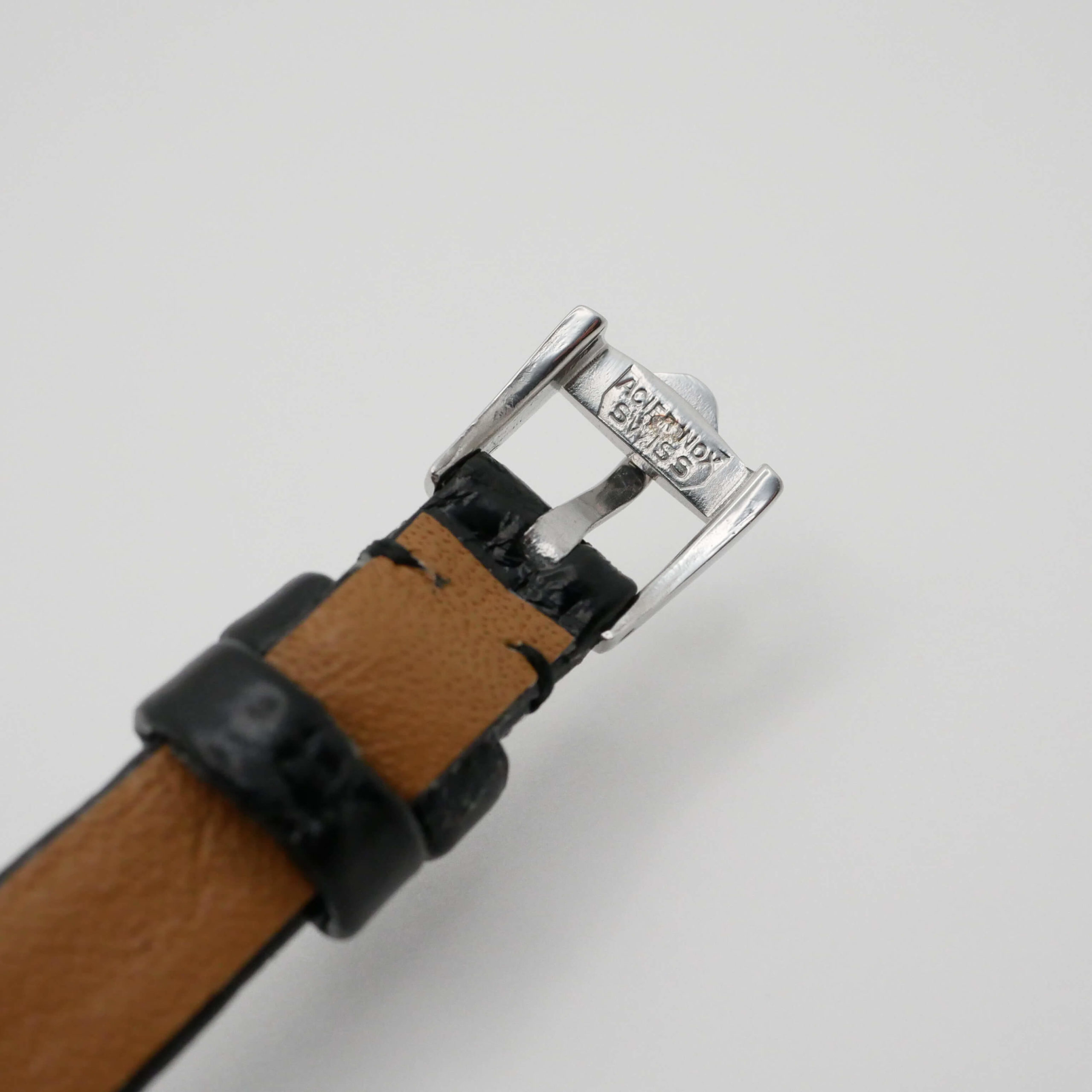JAEGER LECOULTRE ROUND MODEL