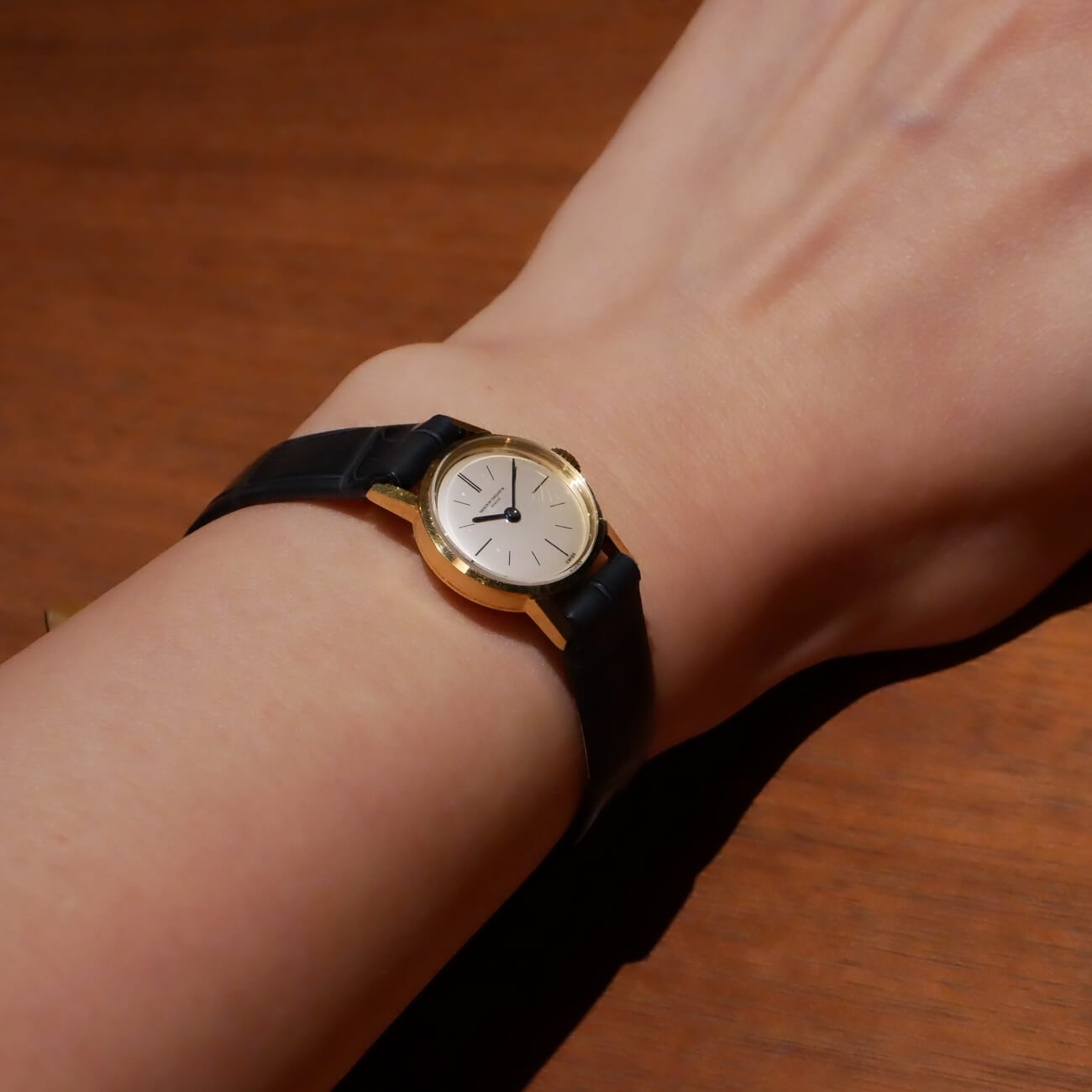 VACHERON & CONSTANTIN ROUND MODEL