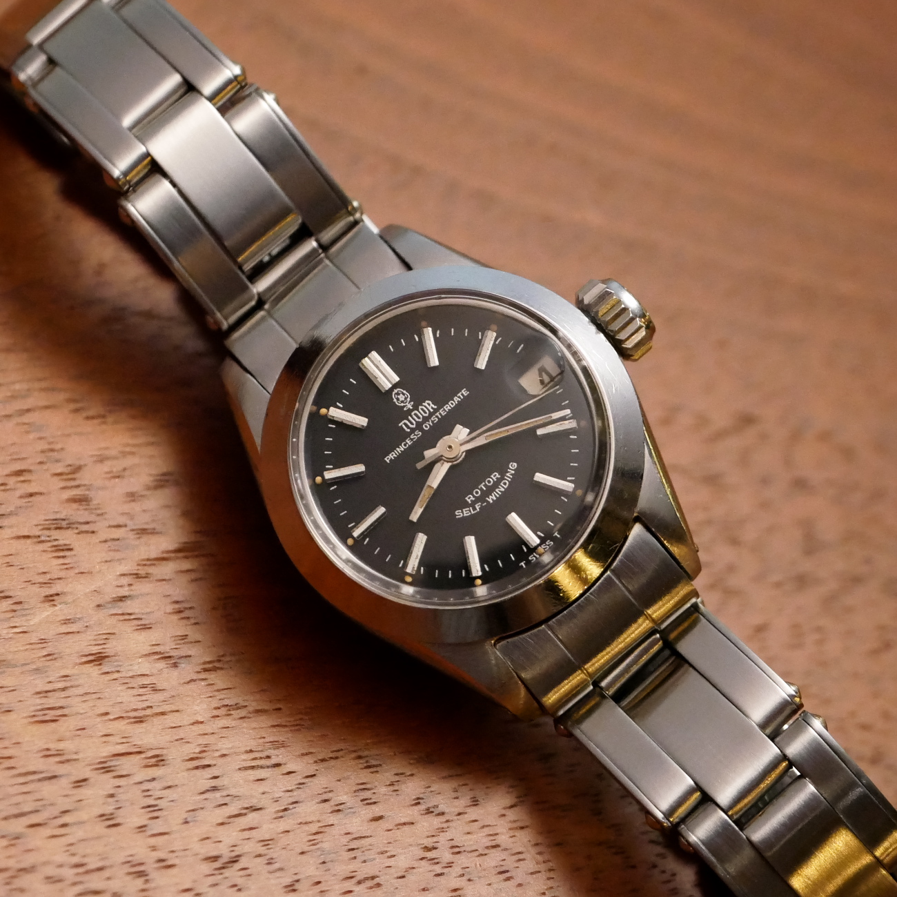 TUDOR PRINCESS OYSTERDATE 