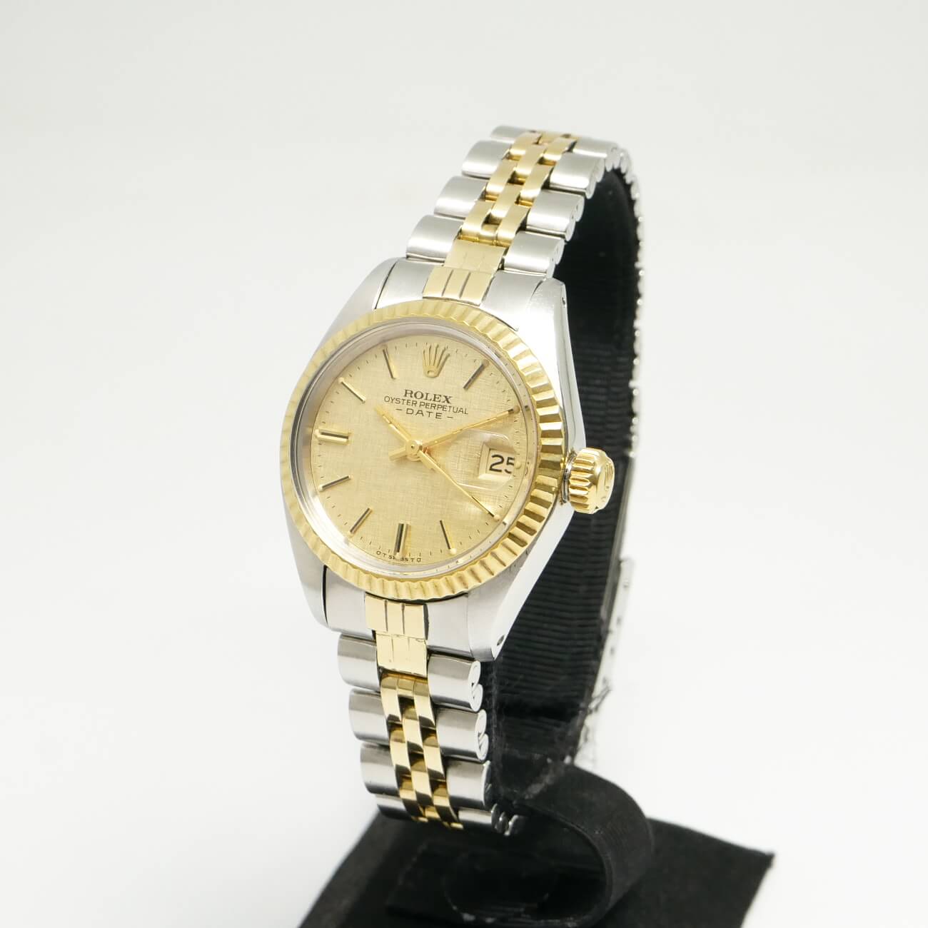 ROLEX OYSTER PERPETUAL DATE