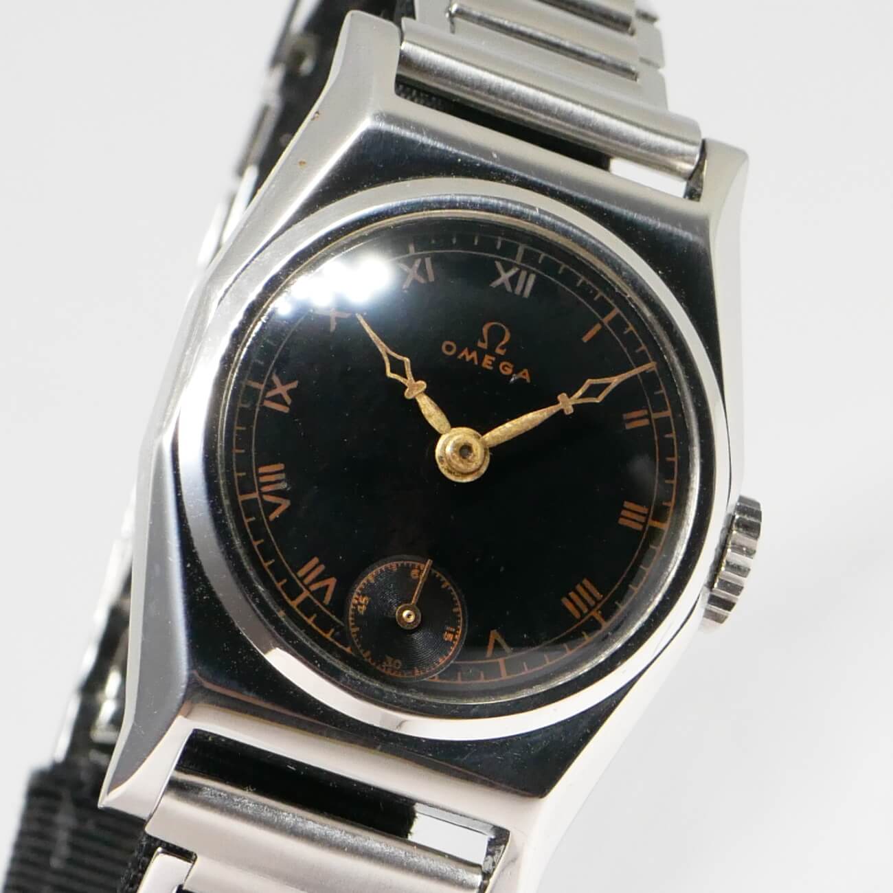 OMEGA ART DECO