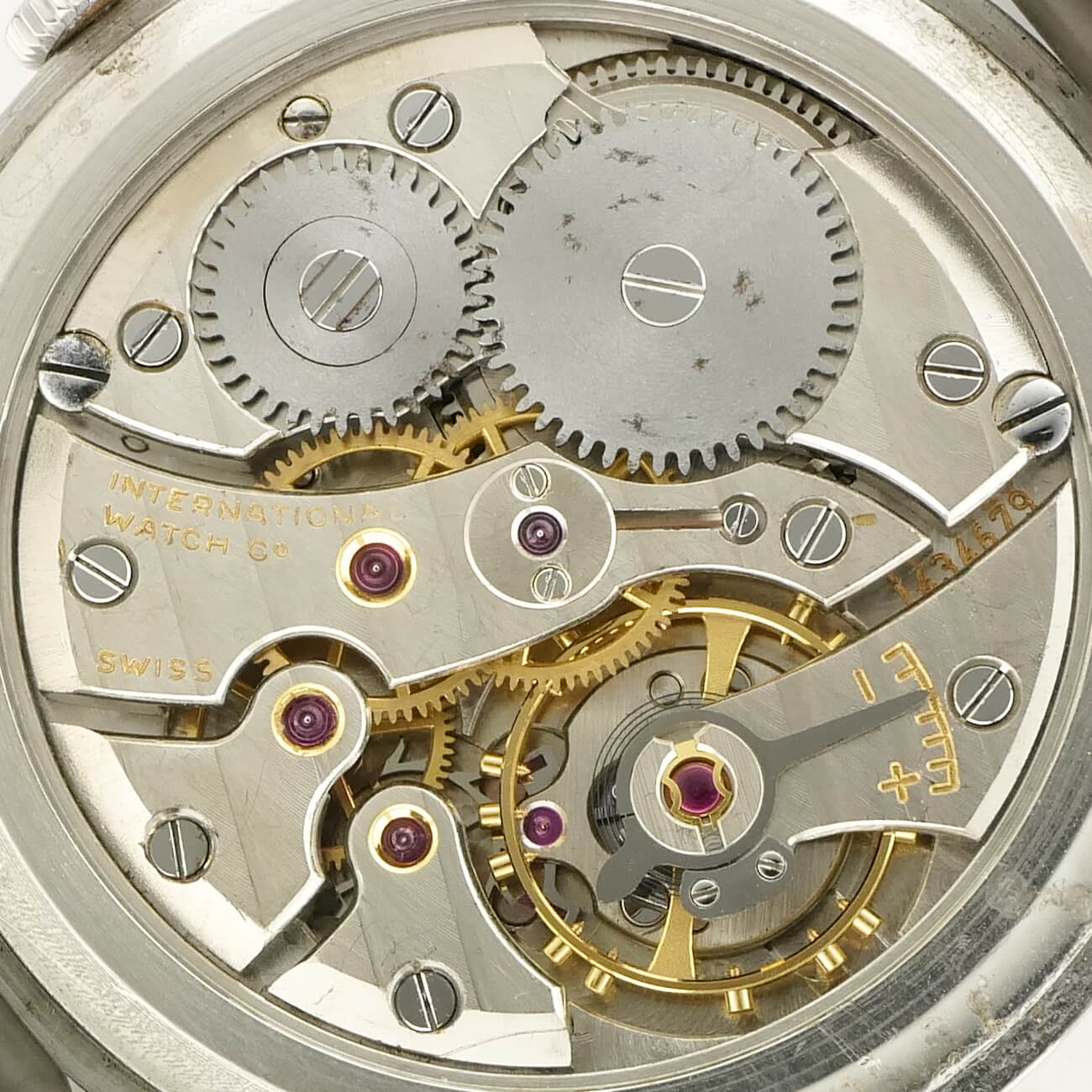 IWC ROUND MODEL
