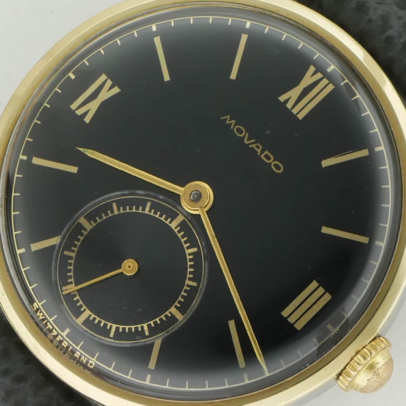 MOVADO ROUND MODEL