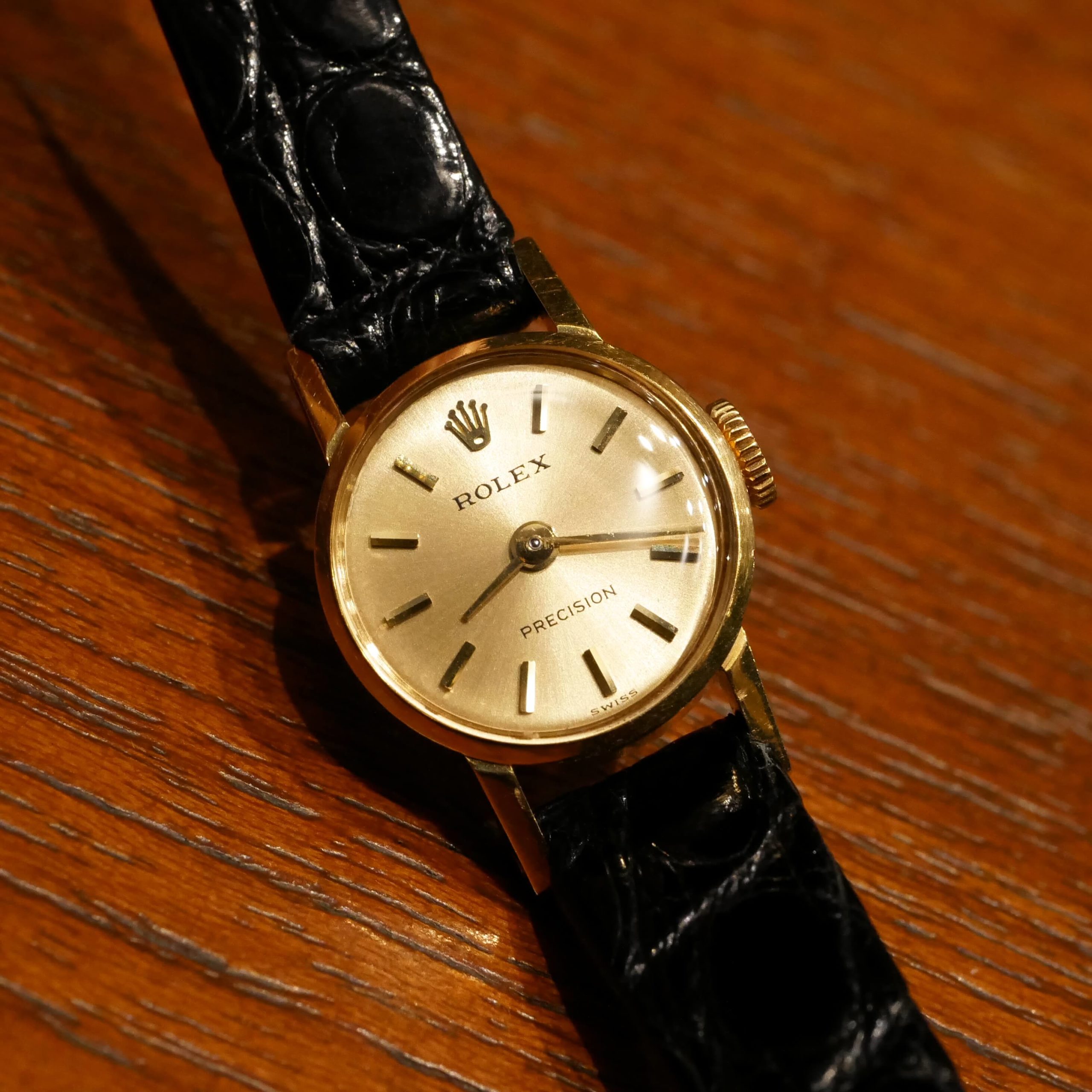 ROLEX ROUND MODEL