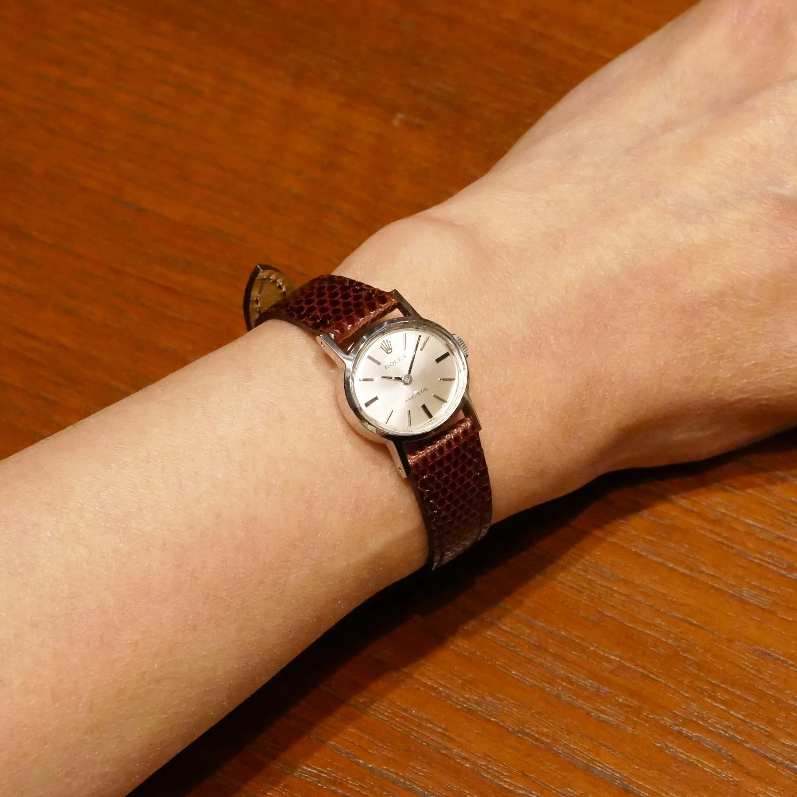 ROLEX ROUND MODEL