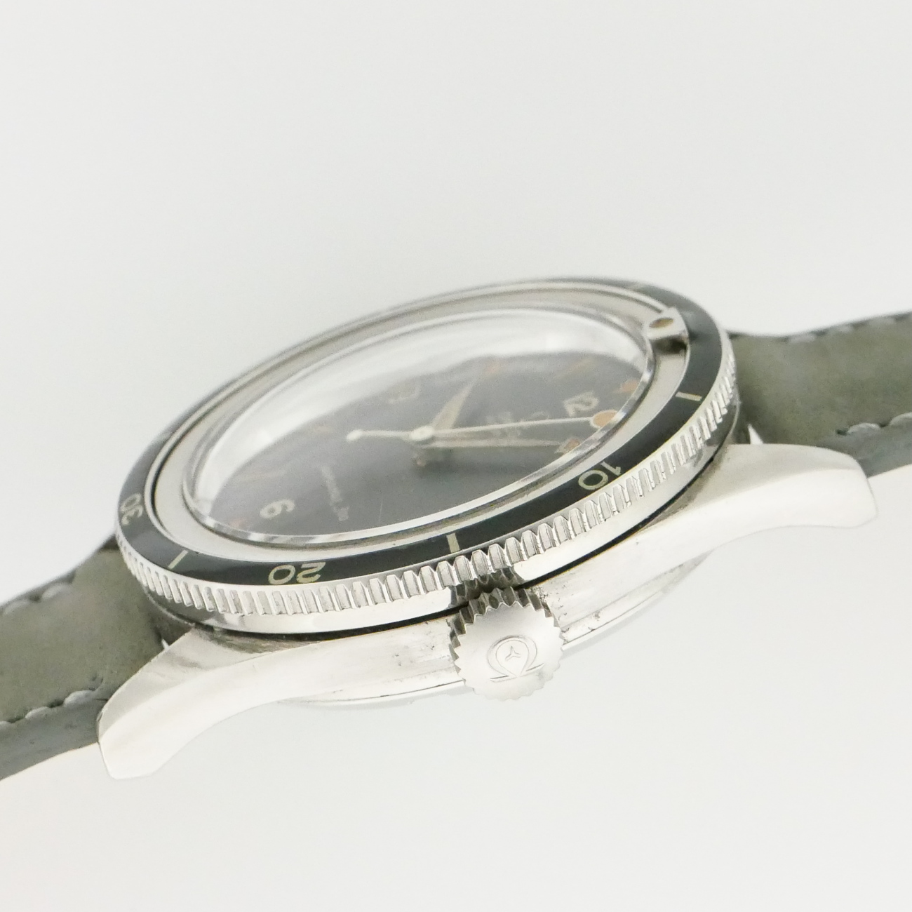 OMEGA SEAMASTER300