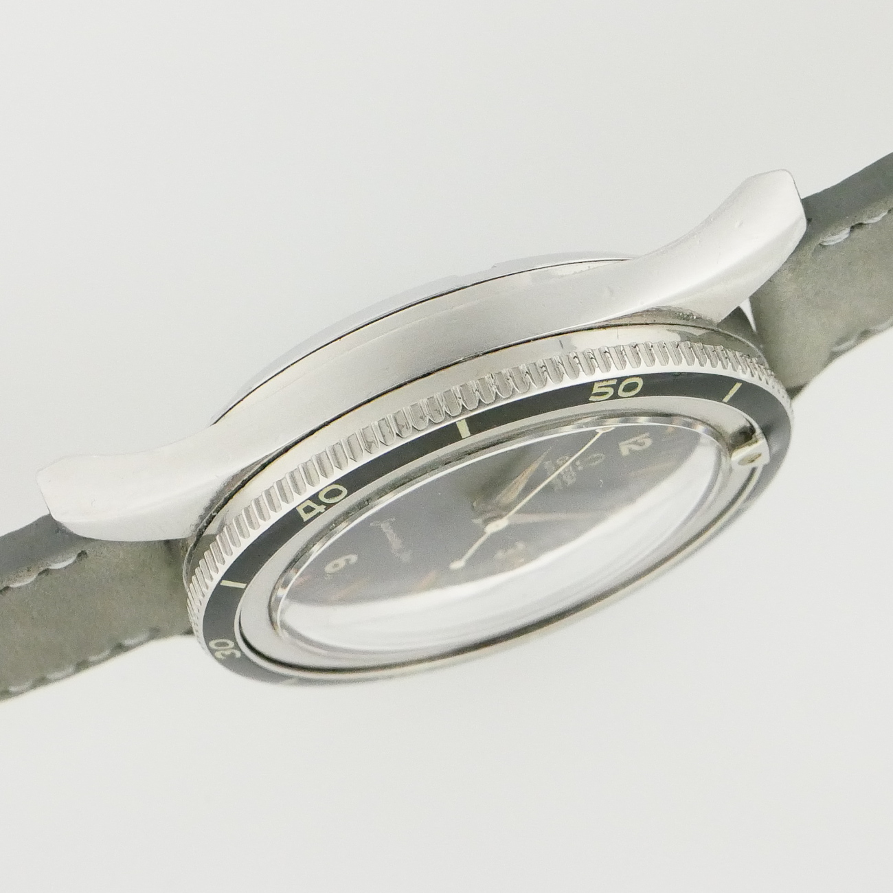 OMEGA SEAMASTER300